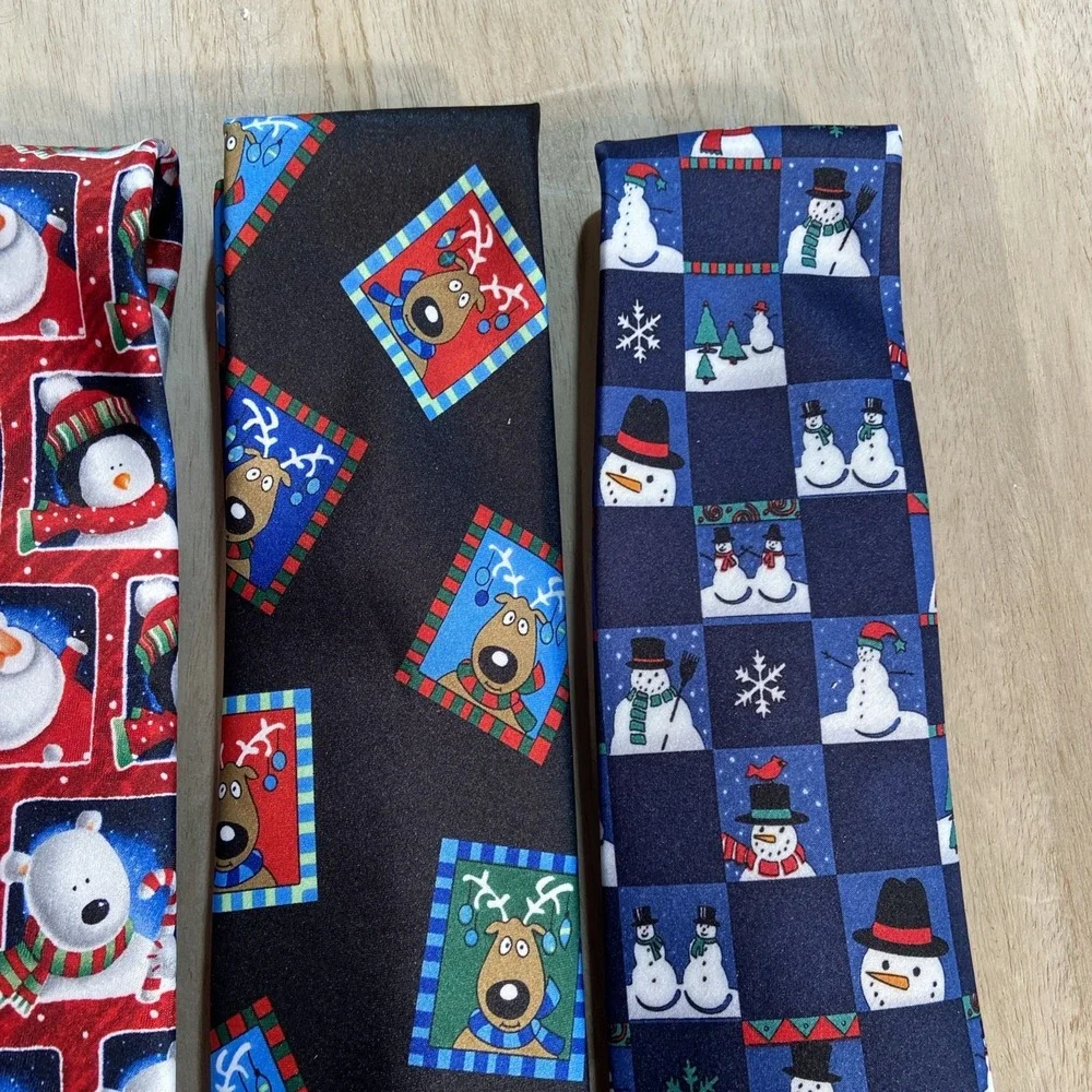 Lot Of 4 Christmas Ties - Snowman / Reindeer /‎ Santa / Snowflakes